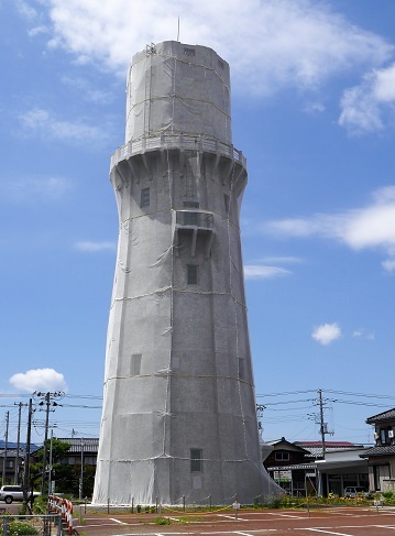 b燕市旧浄水配水塔