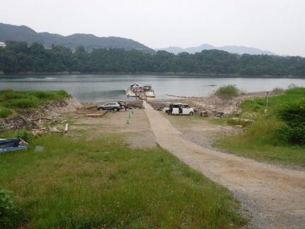 20200606-1-津久井湖観光桟橋減水.JPG