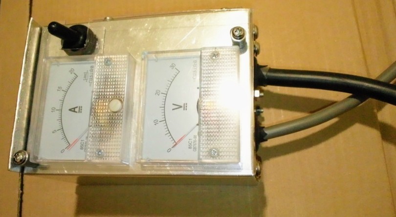 電流計と電圧計