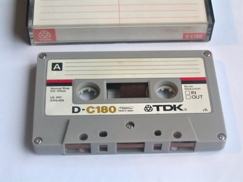 TDK_D_C180_cassette.jpg